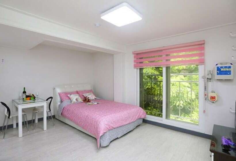 Jecheon Nine Valley Pension