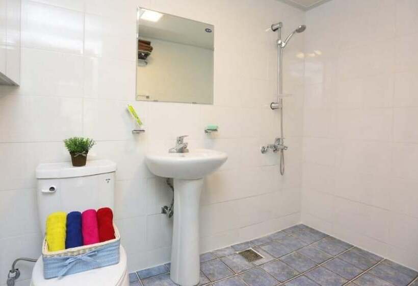 Jecheon Nine Valley Pension