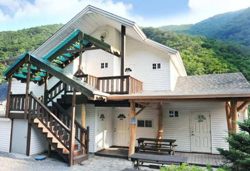 Jeongseon Into The Nature Pension