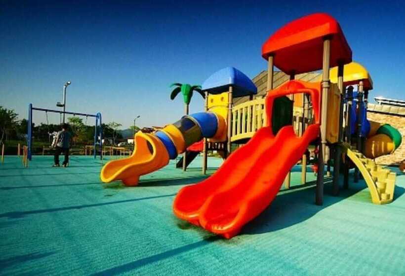 Jeonju Hosumaeul Dusilleene Pension