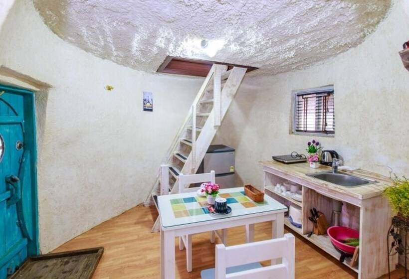 Jincheon Happy House Pension