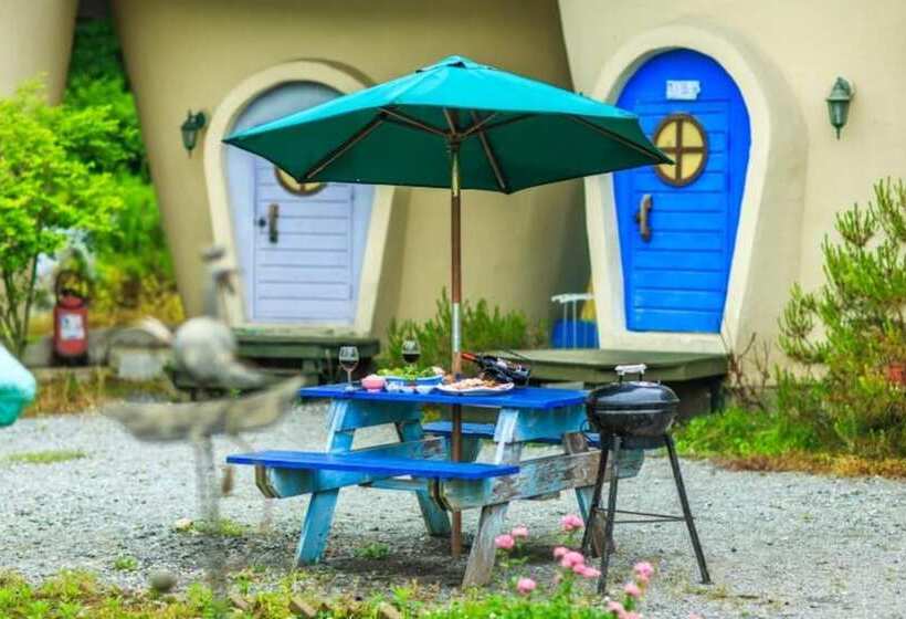 Jincheon Happy House Pension