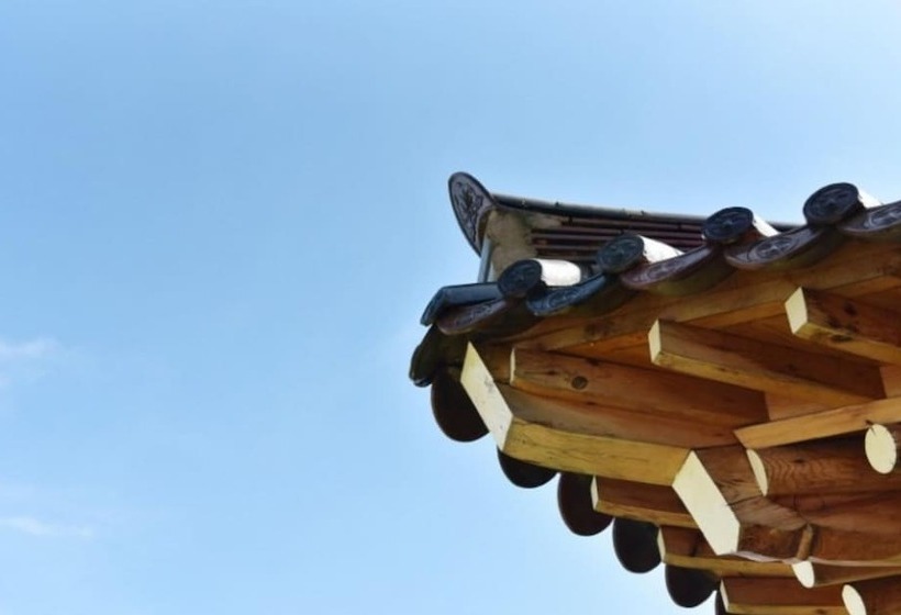 Miryang Eoleumgol Hanok Pension