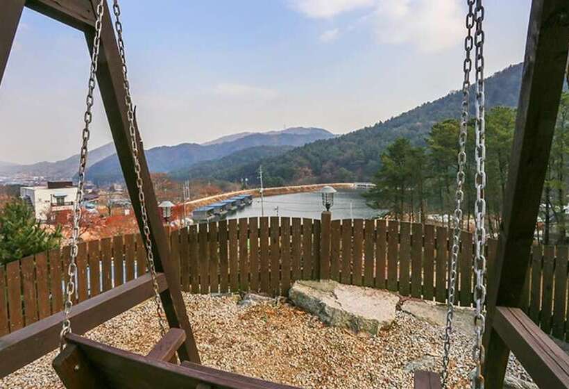 Morning Of Valley Pension Pocheon