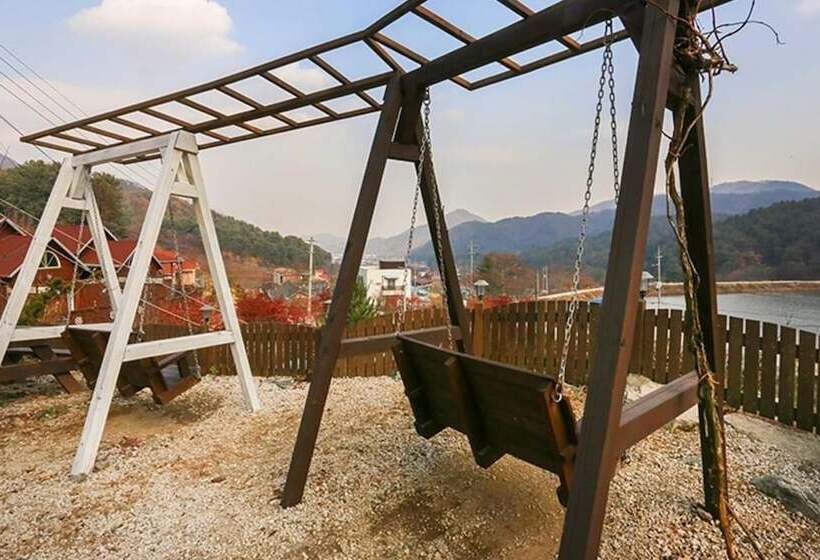 Morning Of Valley Pension Pocheon