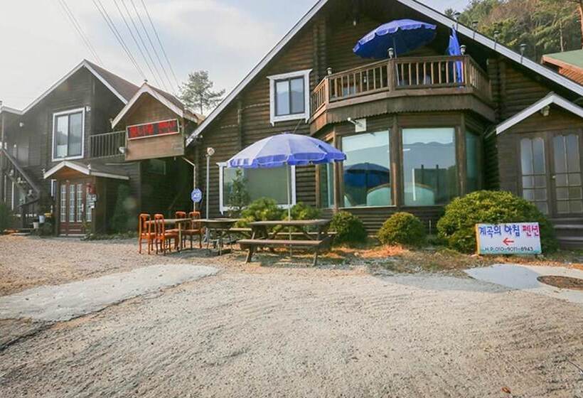 Morning Of Valley Pension Pocheon