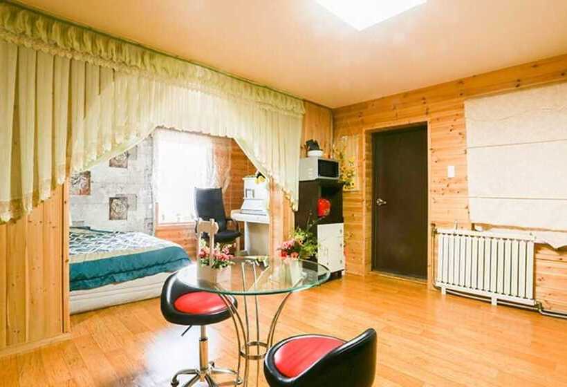 Morning Of Valley Pension Pocheon