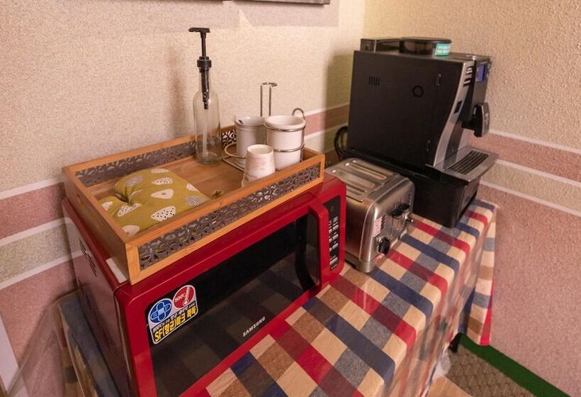 모텔 Nicepark Gangneung