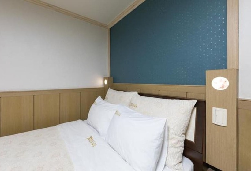 모텔 Nicepark Gangneung