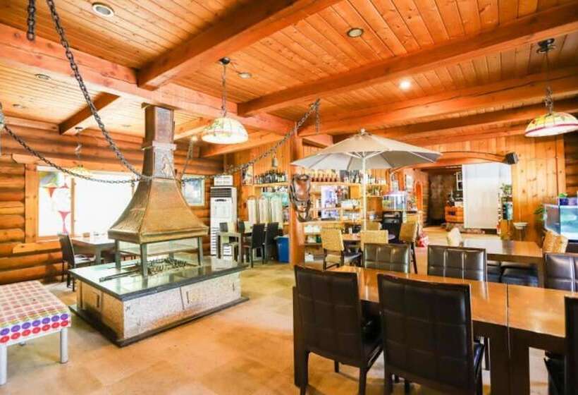 Muju Iso Condo Pension