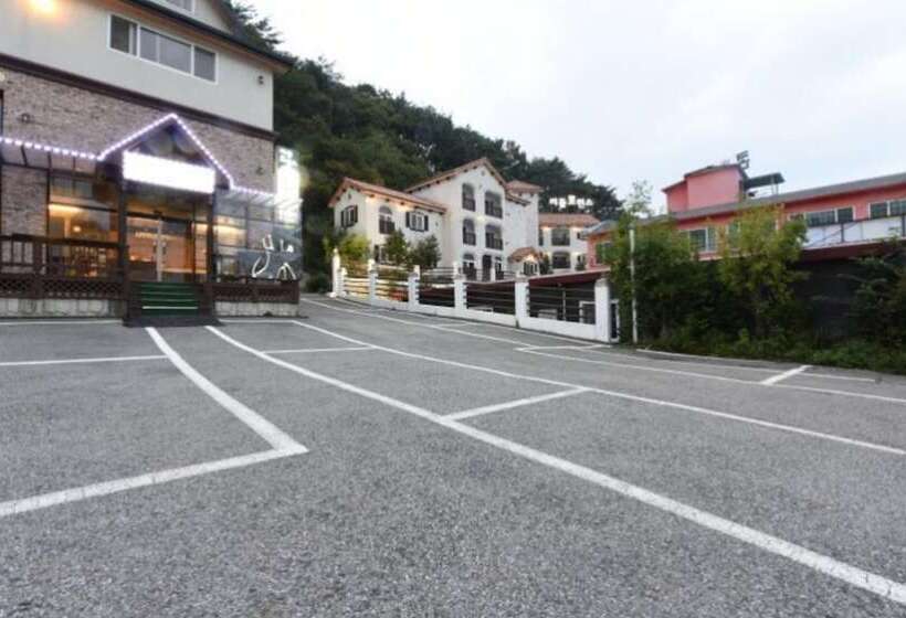 Muju Little Prince Pension