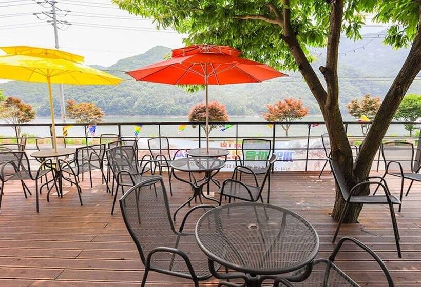 Muju Mulangae Pension