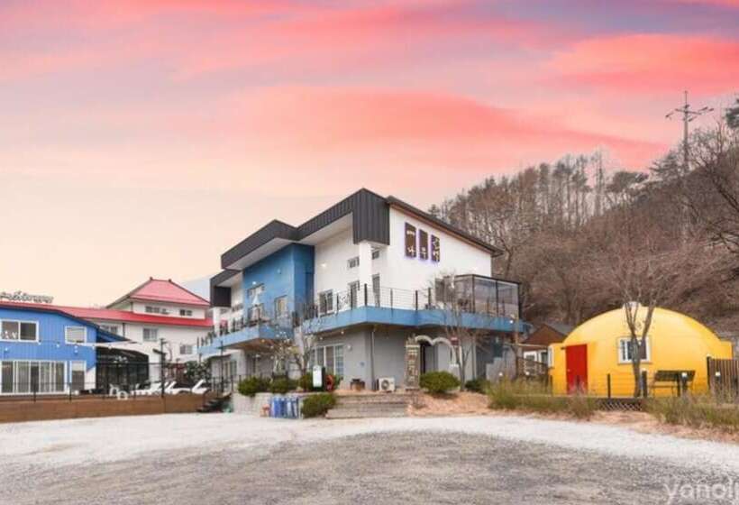 Muju Namubyul Pension