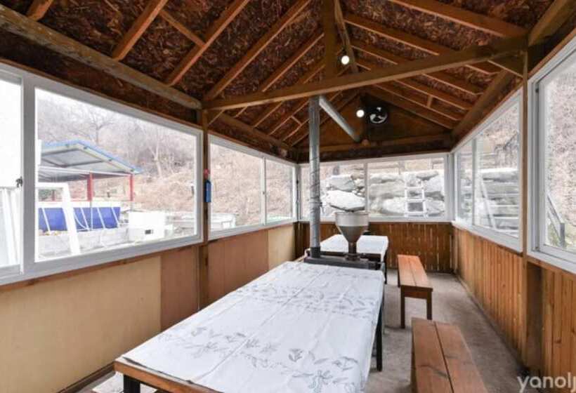 Muju Namubyul Pension
