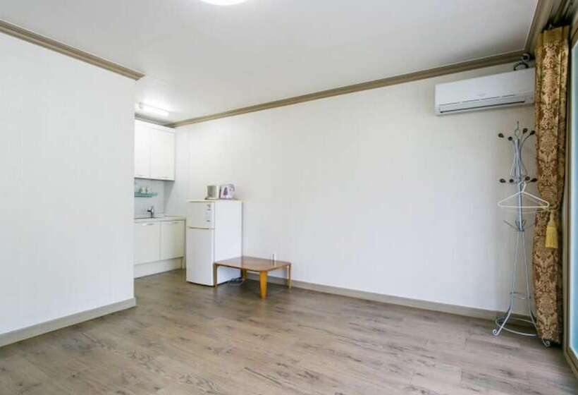 Muju Rainbow Pension