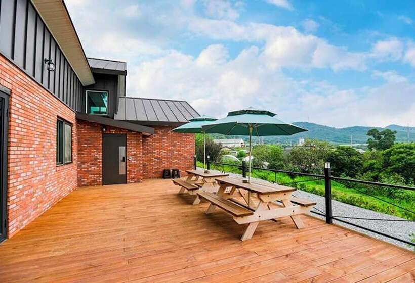 Naju Suparaejam Pension