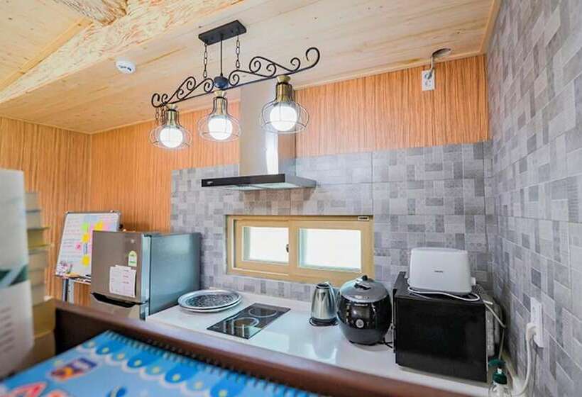 Naju Suparaejam Pension