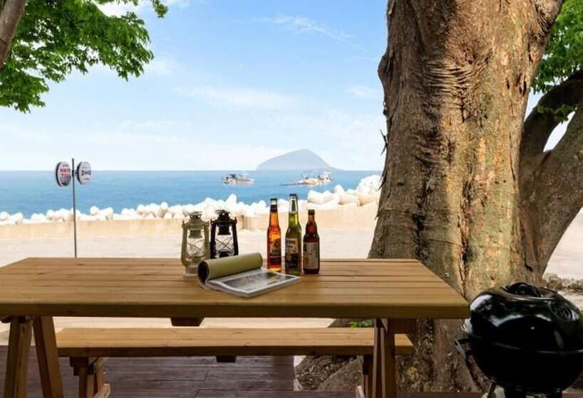 Namhae Badapunggyeong Pension Dosieobu