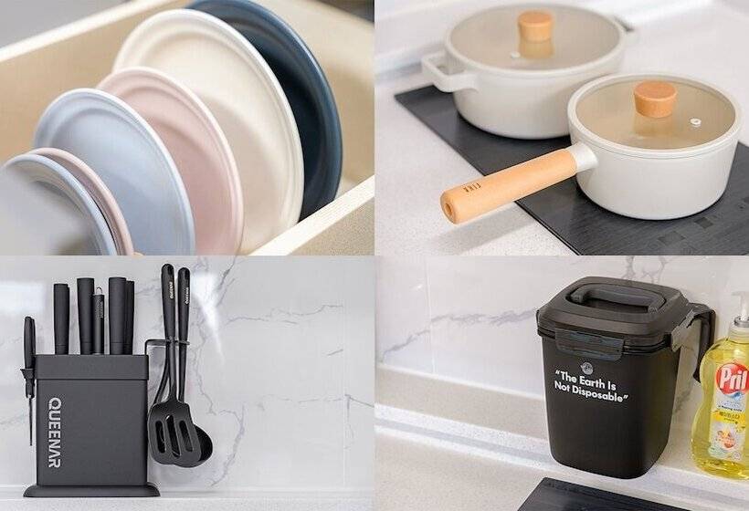 Namhae Dangdangi Dog Pension Blue