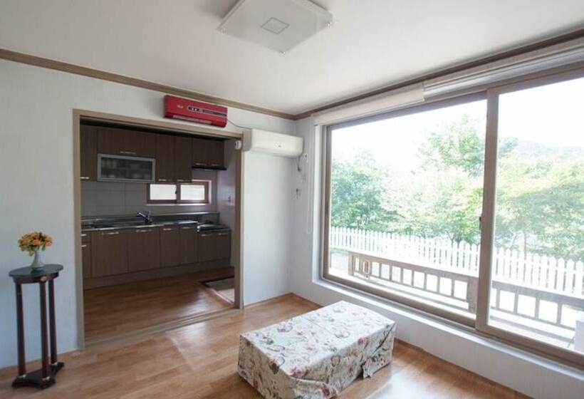 ペンション Namhae Capetown