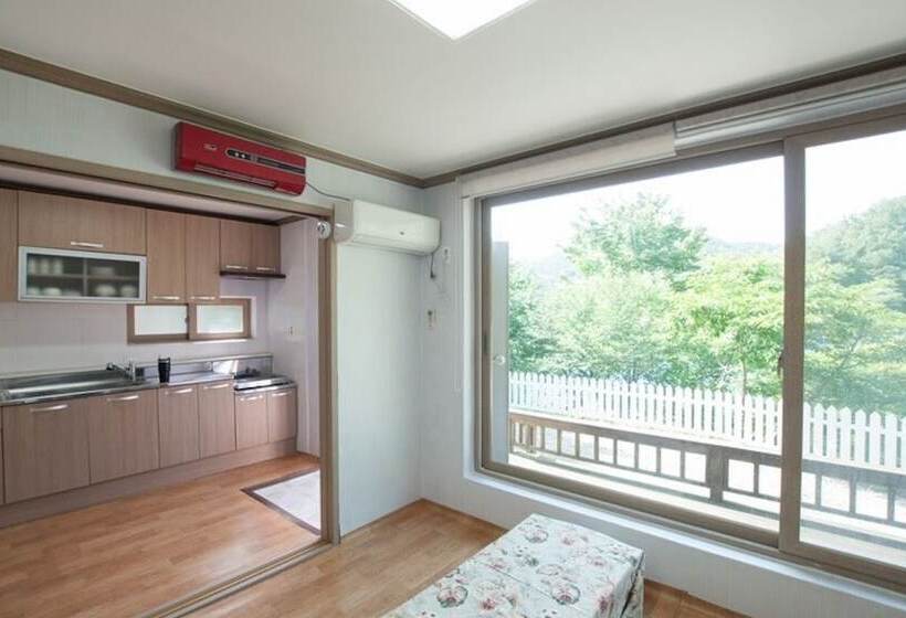 פנסיון Namhae Capetown