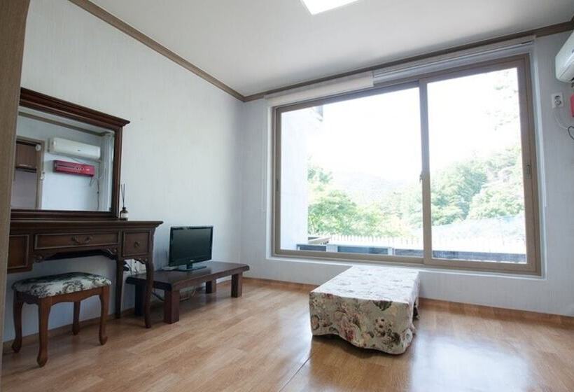 ペンション Namhae Capetown