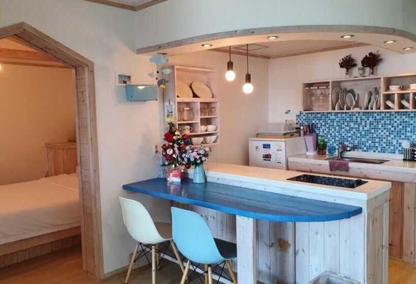 Namhae Cloud Berry Pension