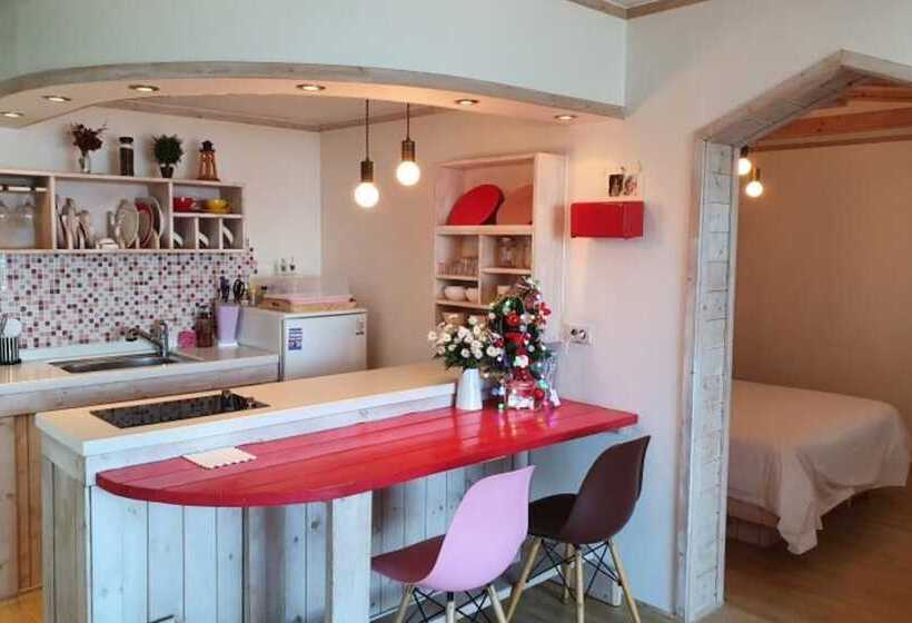 Namhae Cloud Berry Pension