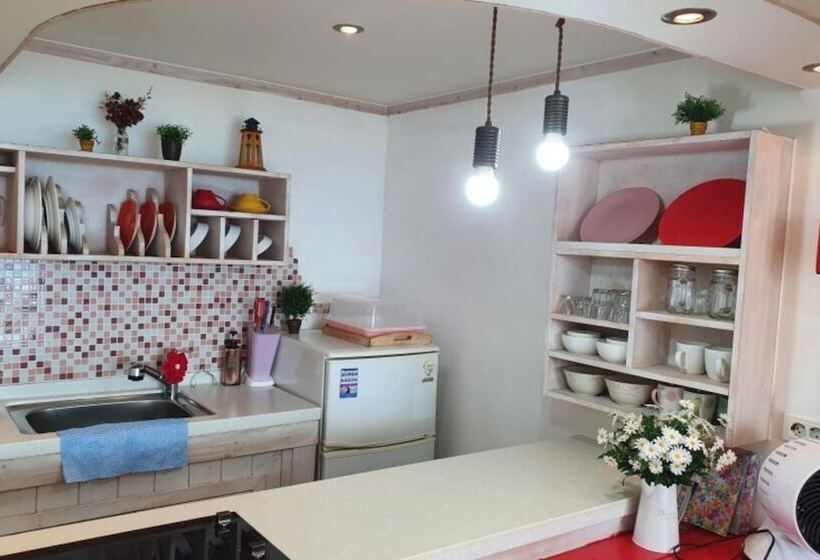 Namhae Cloud Berry Pension