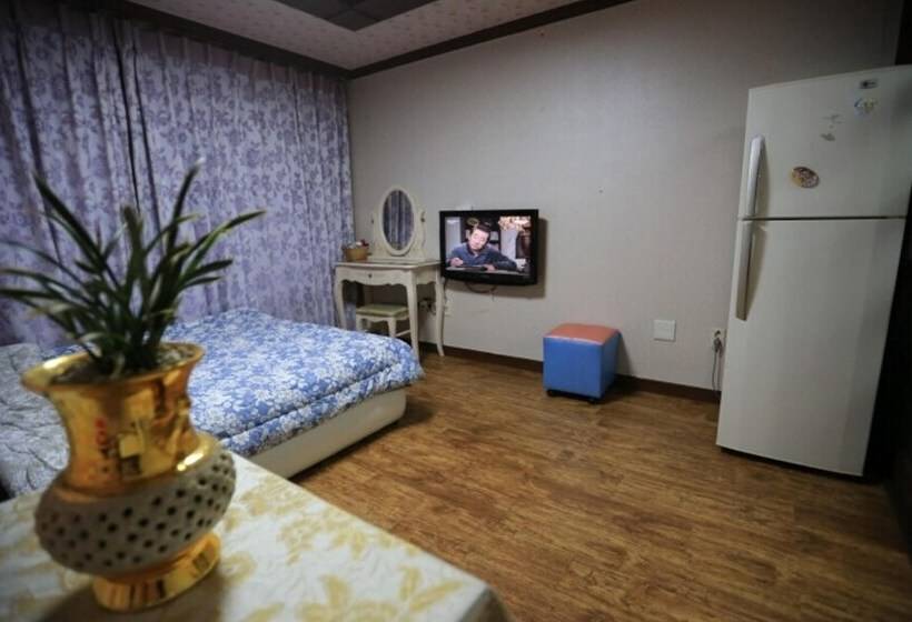 Namhae Enmorae Pension