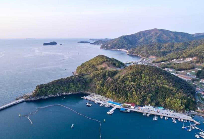 Namhae German Village Hercules Pension