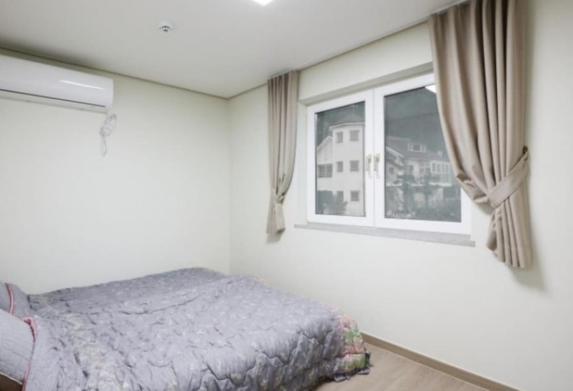 Namhae German Village Hercules Pension