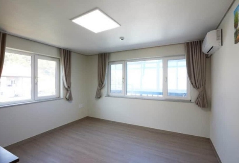 Namhae German Village Hercules Pension