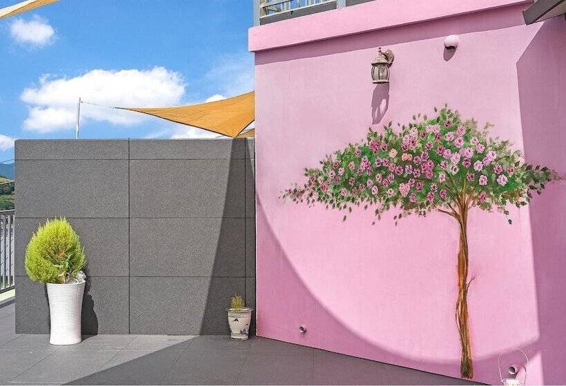 Namhae Gooreamyelmae Pension