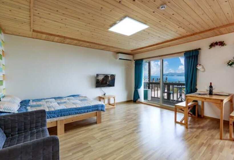 Namhae Raon Pension