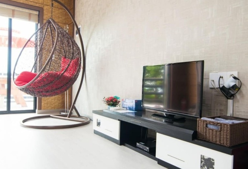 Namhae Skyblue Sea Pension