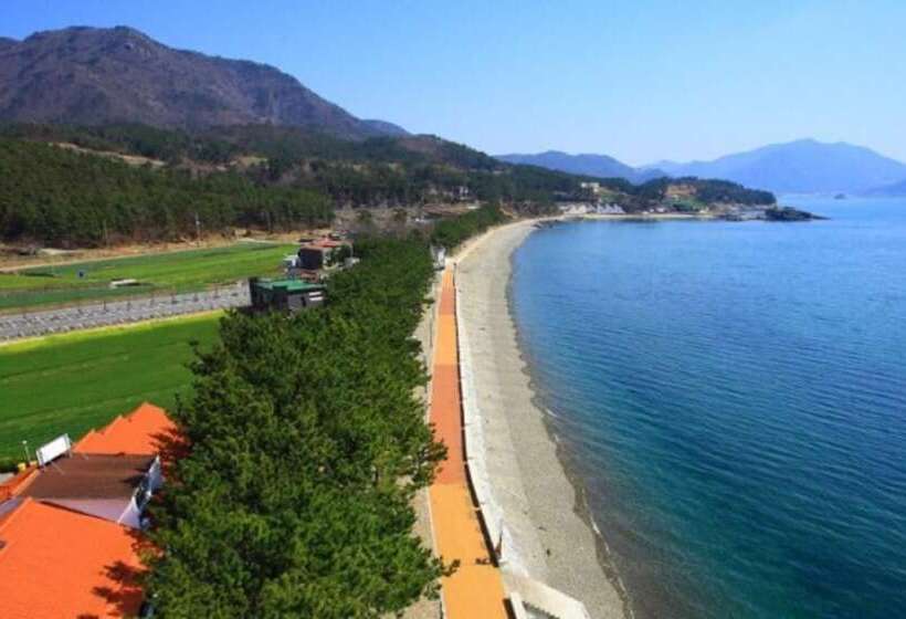 Namhae Wolpo Pension