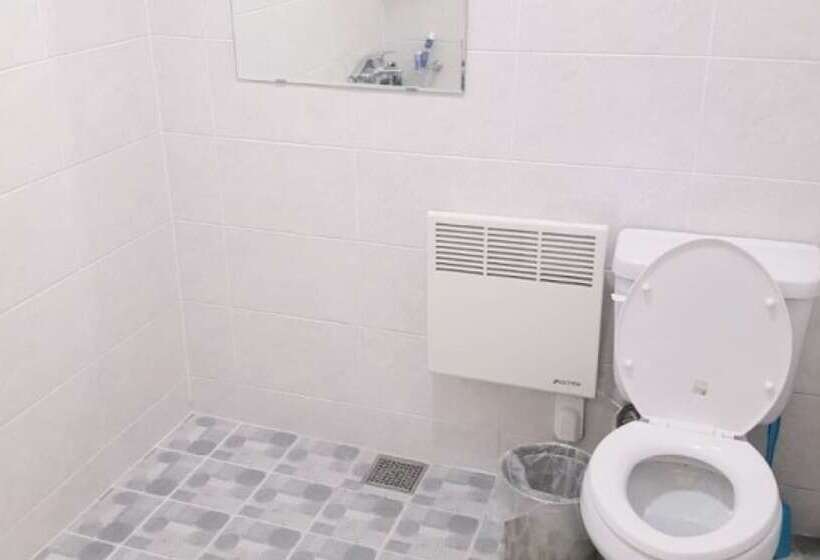 Namwon Kids Pool Villa Woorine Pension