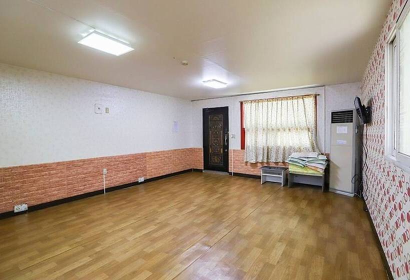 Namyangju Doldam Camp Pension