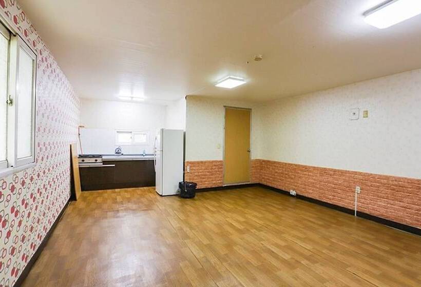 Namyangju Doldam Camp Pension