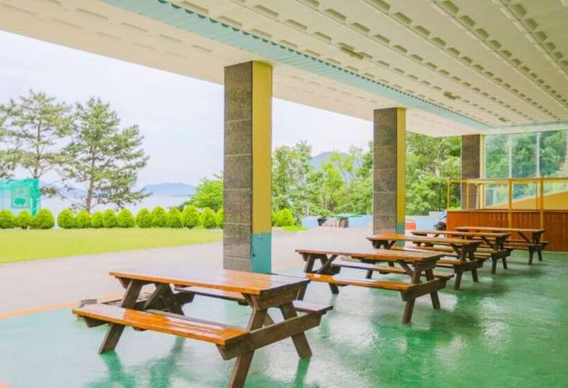 Geojedo Nomad Pension