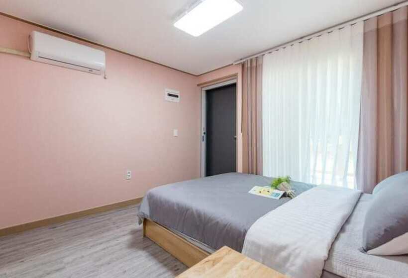 Paju Tteuranchae Pension