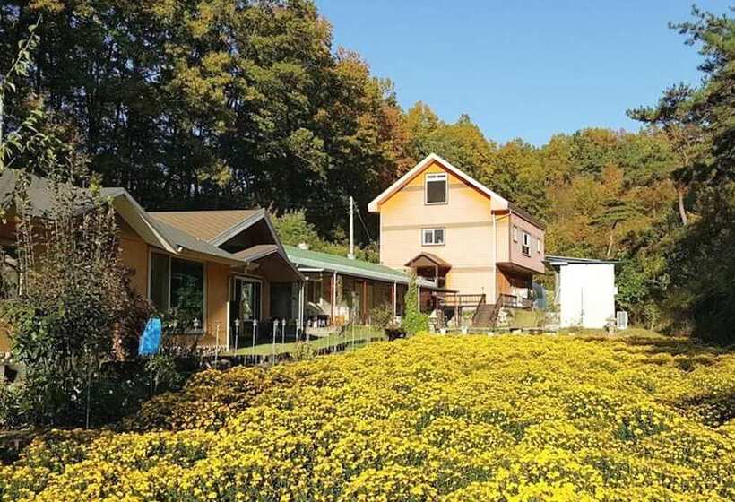 펜션 Andong Bohwadawon