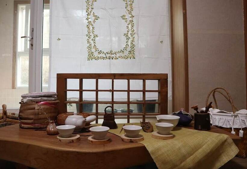 펜션 Andong Bohwadawon