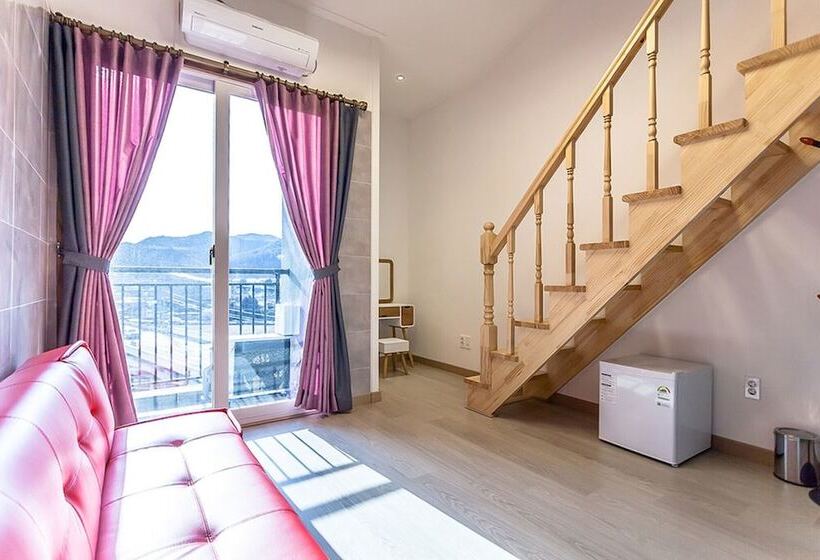 펜션 Bonghwa Chunyangmok Hostel