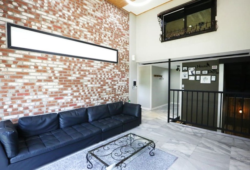 펜션 Cheongju Cheongnamdae Pool Villa