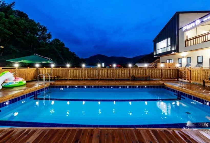 Pensão Chuncheon  Plan B Pool Villa
