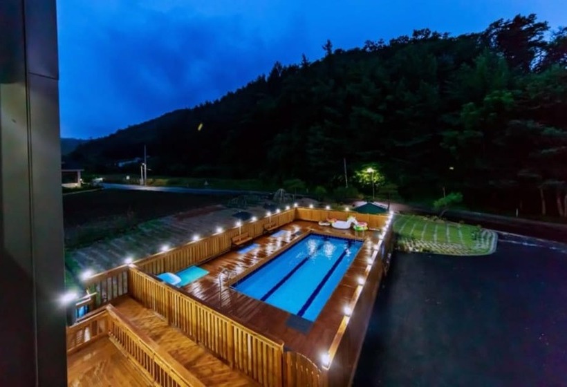 Pensão Chuncheon  Plan B Pool Villa