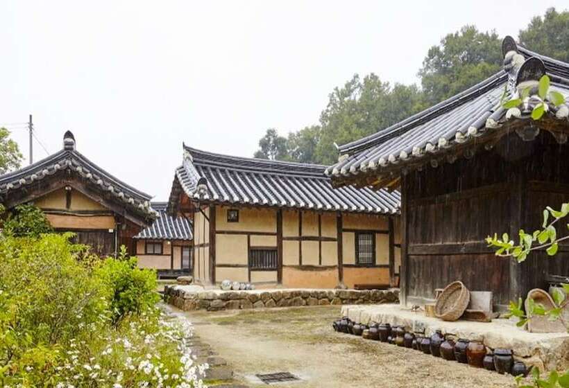 펜션 Chungju Wildflowers And Gotaengnadeuri