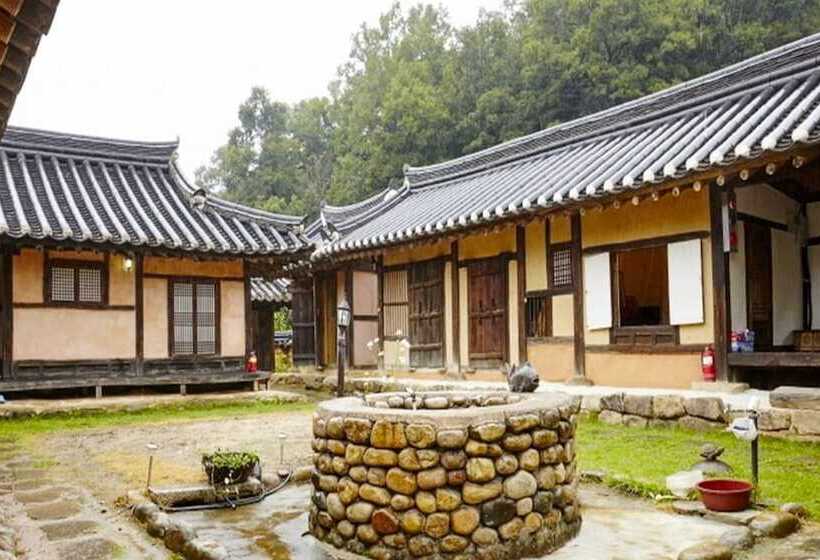 펜션 Chungju Wildflowers And Gotaengnadeuri